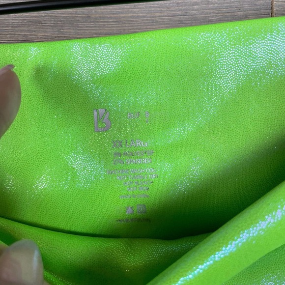 BUFFBUNNY Rebel Holographic Green Leggings - Picture 8 of 10